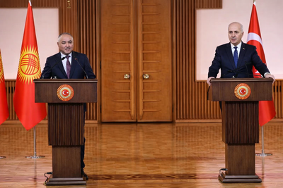 TÜRKIYE ILE KIRGIZISTAN, KARŞILIKLI TICARET HACMINI 5 MILYAR DOLARA ÇIKARMAYI PLANLIYOR